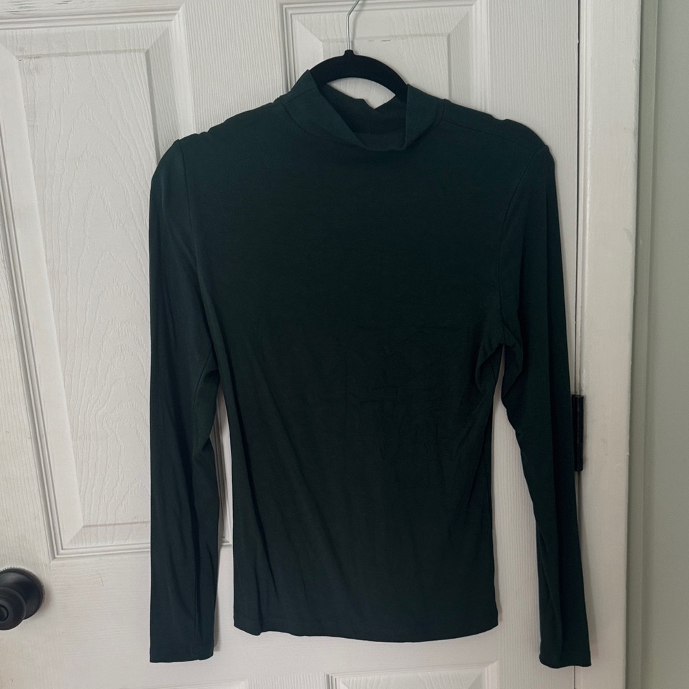 Elegant Dark Green Women's Top